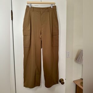 GapFit Wide Leg Pants